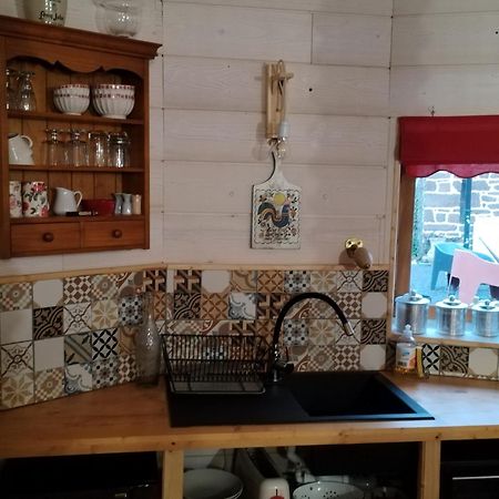 La Tour De Ver Gite Atypique Possibilite Table D'Hotes Sur Reservation Esterno foto